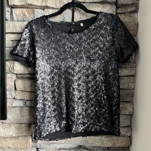 H&M Black Sequin Short Sleeve Tee